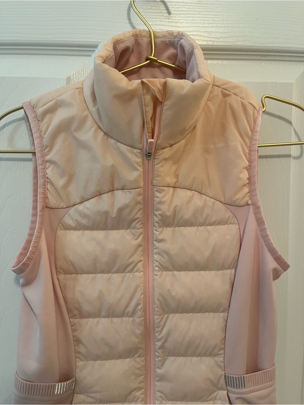 Lululemon Pink Down Puffer Vest Size 4 - Picture 4 of 9